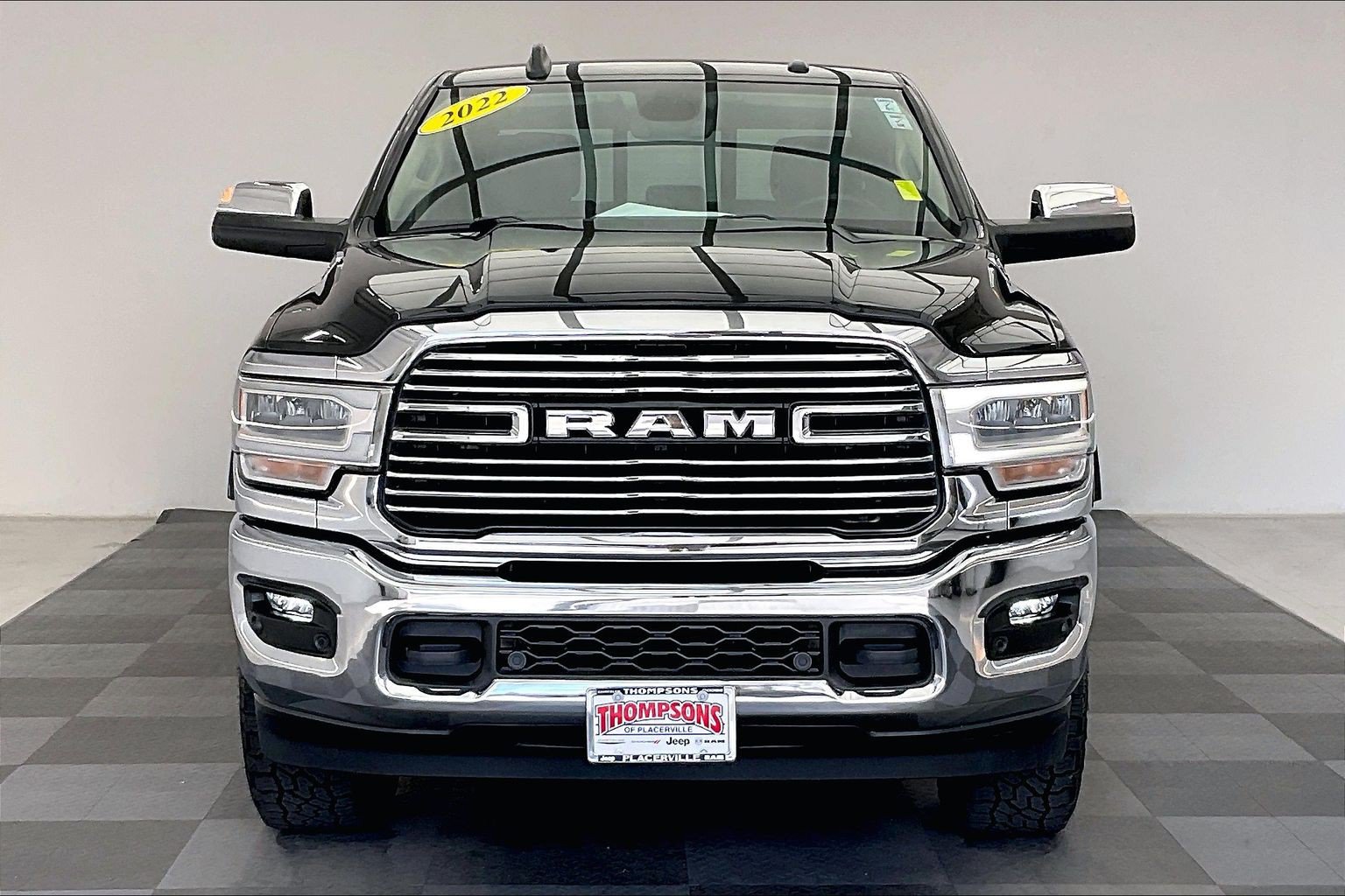 Used 2022 RAM 2500 Laramie AWD/4WD image 2