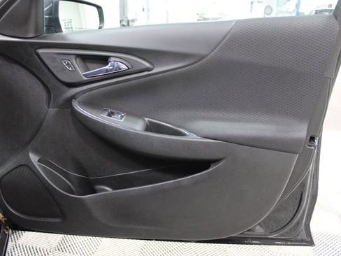 Used 2022 Chevrolet Malibu LT image 21