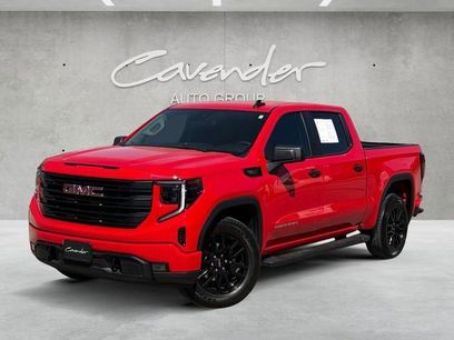 Certified 2025 GMC Sierra 1500 Pro w/ Graphite Edition