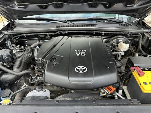 Used 2013 Toyota Tacoma 4x4 Double Cab w/ SR5 Pkg image 15