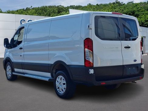 Used 2025 Ford Transit 250 Low Roof w/ Exterior Upgrade Package RWD image 4