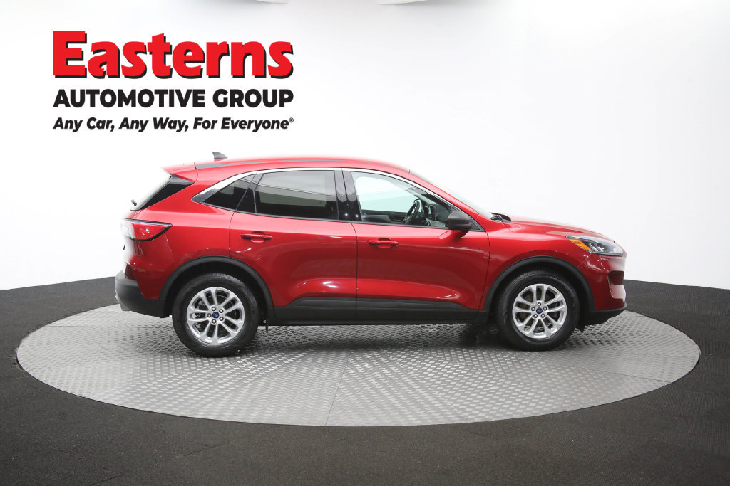 Used 2022 Ford Escape SE w/ Convenience Package FWD image 47