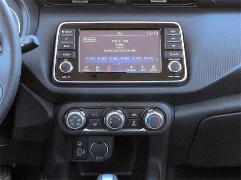 Used 2024 Nissan Kicks S image 18