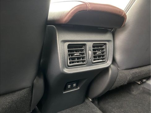 Used 2022 Toyota Venza Limited w/ Advanced Technology Package AWD/4WD image 45