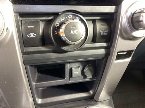 Used 2021 Toyota 4Runner SR5 AWD/4WD image 20