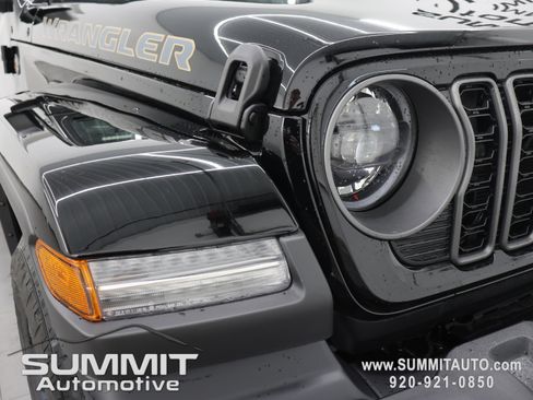 New 2026 Jeep Wrangler Unlimited Sport AWD/4WD image 21