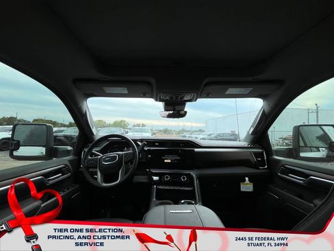 New 2026 GMC Sierra 2500 Denali w/ Denali Reserve Package image 28