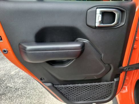 Used 2020 Jeep Wrangler Unlimited Sport AWD/4WD image 18