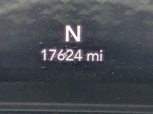 Used 2024 Jeep Wrangler Unlimited Rubicon image 27