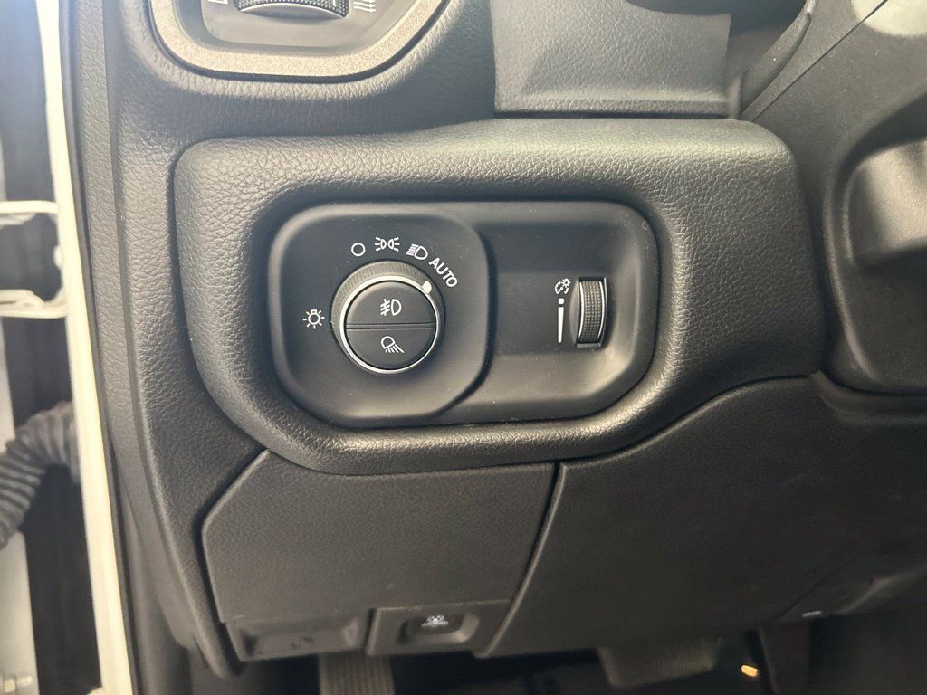 Used 2025 RAM 3500 Tradesman AWD/4WD image 42