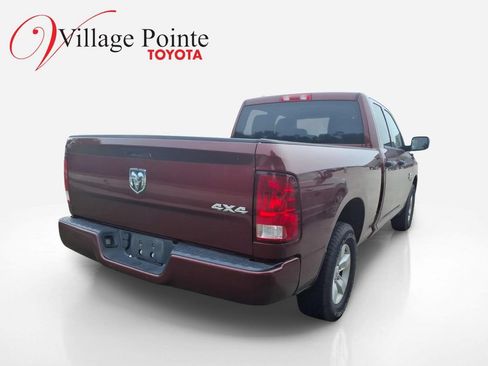 Used 2019 RAM 1500 Express AWD/4WD image 4