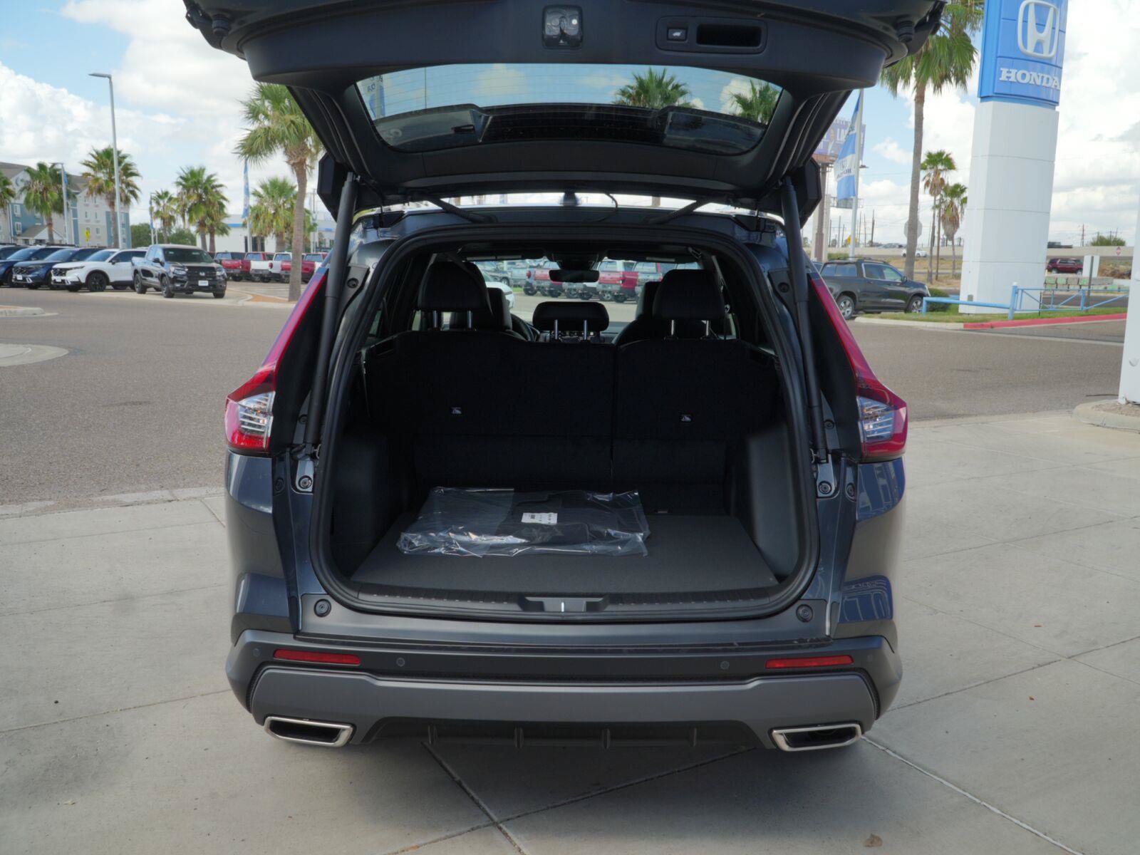 New 2027 Honda CR-V Sport Touring image 7
