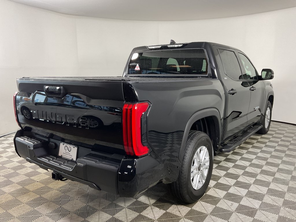 New 2026 Toyota Tundra SR5 w/ SR5 Convenience Package RWD image 8