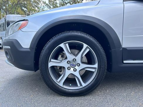 Used 2014 Volvo XC70 T6 image 14