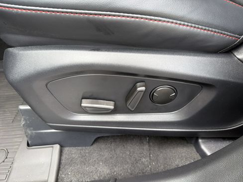 Certified 2025 Ford Explorer ST-Line RWD image 22