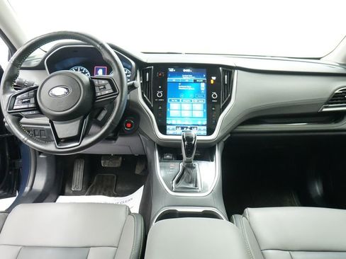 Used 2025 Subaru Outback Onyx Edition AWD/4WD image 31