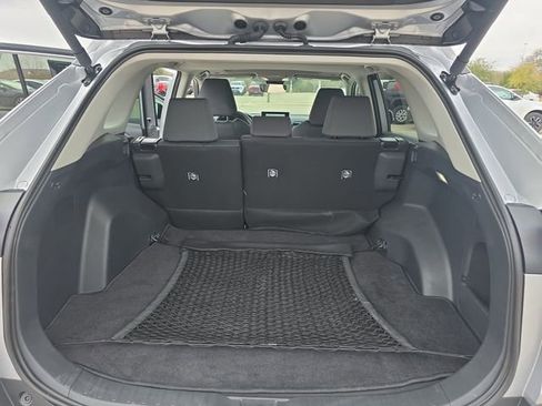 Used 2025 Toyota RAV4 XLE image 12
