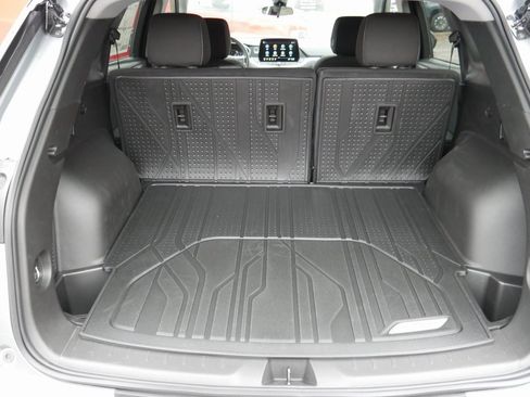 New 2025 Chevrolet Blazer LT w/ Midnight/Sport Edition image 27