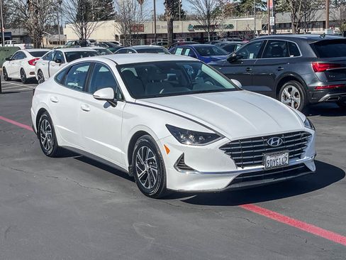 Used 2023 Hyundai Sonata Blue image 5