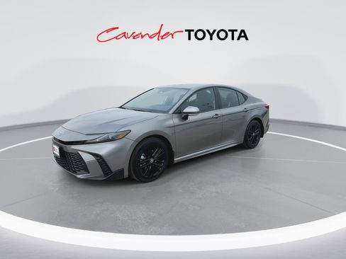 Certified 2026 Toyota Camry SE image 4