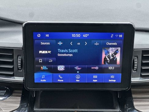 Used 2023 Ford Explorer Limited RWD image 12