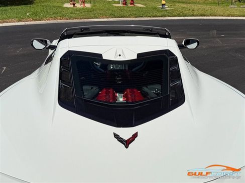 Used 2025 Chevrolet Corvette Z06 RWD image 57