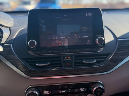 Used 2019 Nissan Altima 2.5 Platinum image 38