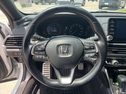 Used 2021 Honda Accord Sport image 15
