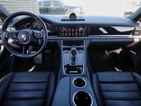 Certified 2022 Porsche Panamera 4 image 25