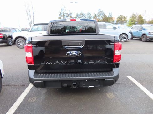New 2026 Ford Maverick XL image 5