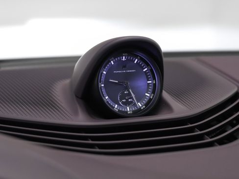 Used 2024 Porsche Taycan Turbo S image 36