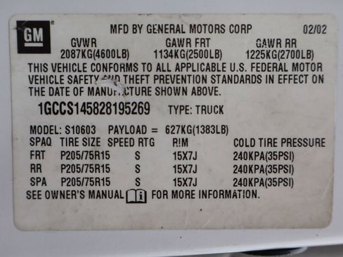 Used 2002 Chevrolet S10 Pickup image 36