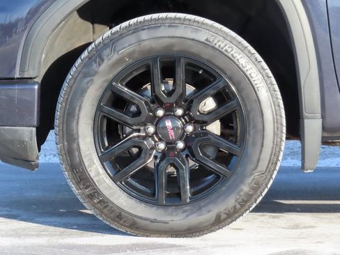 Certified 2022 GMC Sierra 1500 Elevation w/ LPO, Elevation Black Package image 13