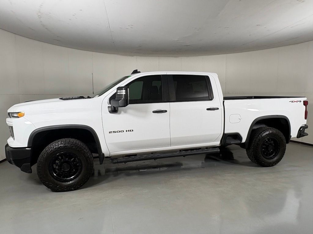 Used 2024 Chevrolet Silverado 2500 Custom w/ Custom Value Package AWD/4WD image 5
