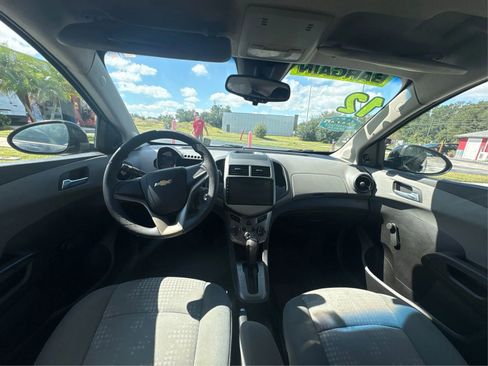 Used 2012 Chevrolet Sonic LS image 20