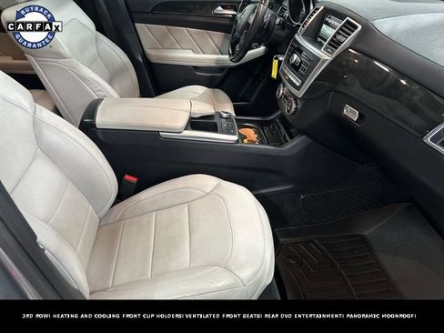 Used 2015 Mercedes-Benz GL 550 4MATIC image 30