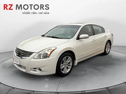 Used 2012 Nissan Altima 3.5 SR w/ Sport Pkg