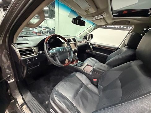 Used 2014 Lexus GX 460 w/ Premium Package AWD/4WD image 20