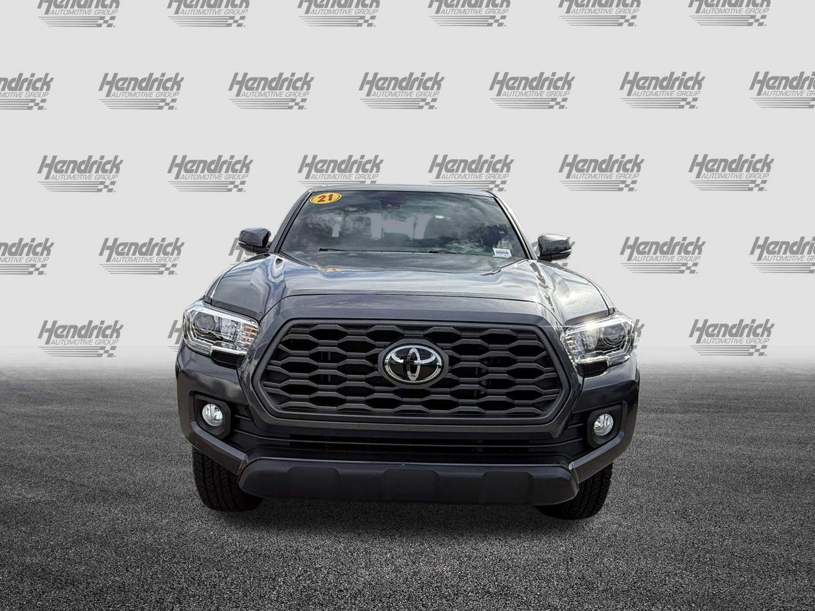 Used 2021 Toyota Tacoma TRD Off-Road w/ Technology Package AWD/4WD image 3