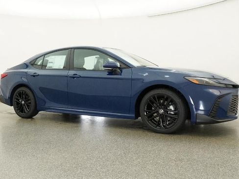 New 2026 Toyota Camry SE FWD image 28