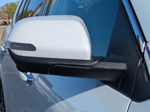 New 2026 GMC Acadia Denali Ultimate image 11