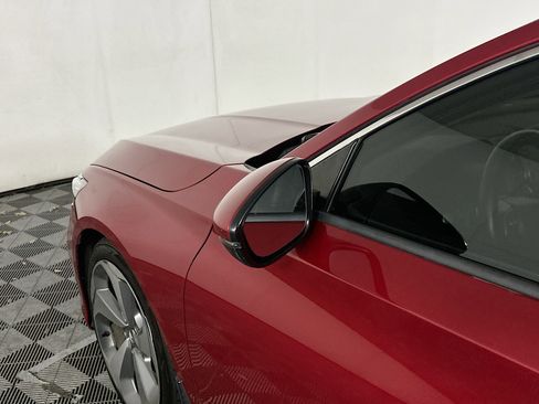 Used 2018 Honda Accord Touring image 16