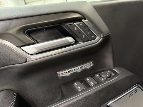New 2026 GMC Sierra 1500 Denali w/ Denali Reserve Package AWD/4WD image 23