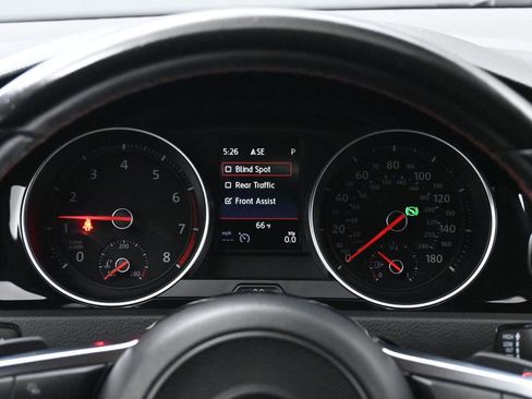 Used 2020 Volkswagen GTI SE image 23