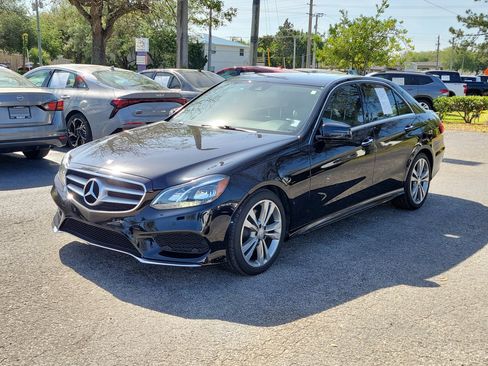 Used 2014 Mercedes-Benz E 350 Sedan image 3