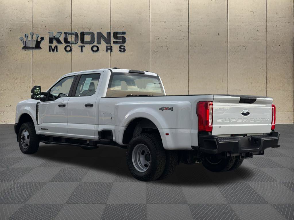 Used 2023 Ford F350 XL AWD/4WD image 7