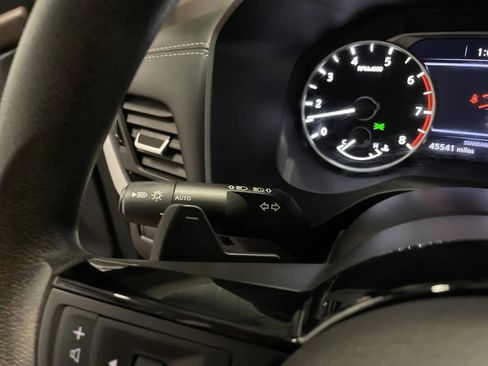 Used 2023 Nissan Rogue SV FWD image 21