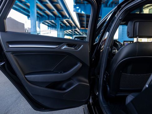 Used 2018 Audi A3 2.0T Premium Plus w/ Premium Plus Package image 38