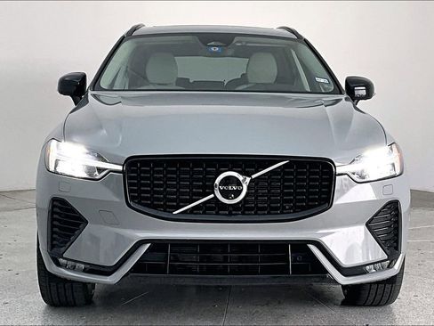 Used 2024 Volvo XC60 B5 Ultimate w/ Protection Package Premier image 6
