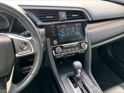 Used 2019 Honda Civic EX image 6